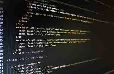 中小學(xué)信息技術(shù)教育論文