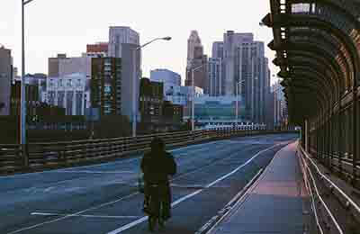 低碳建筑經(jīng)濟(jì)發(fā)展的問(wèn)題及對(duì)策