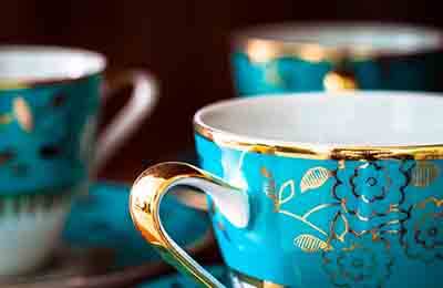 陶瓷裝飾設計中民間藝術(shù)的應用